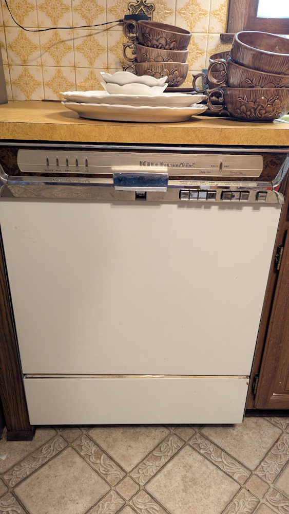 A beautiful push-button KitchenAid dishwasher.